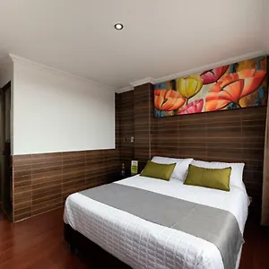 Ejecutivo 63 In Hotel